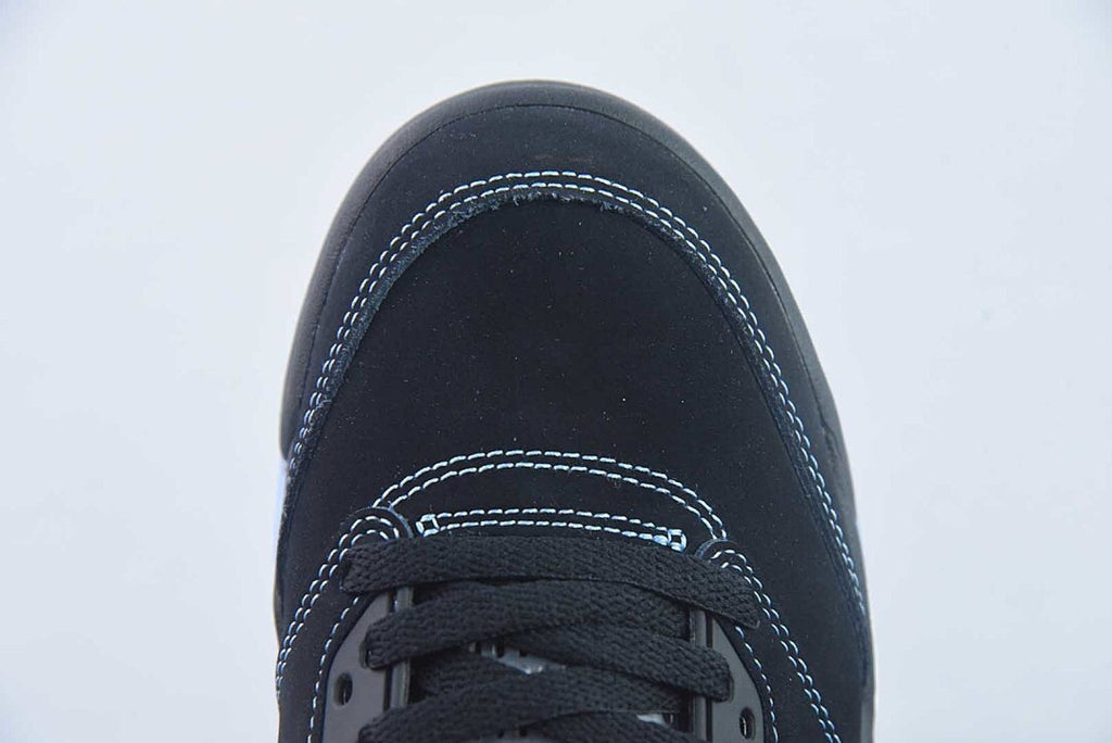 AXR JORDXN 5 “BLACK/UNIVERSITY BLUE”